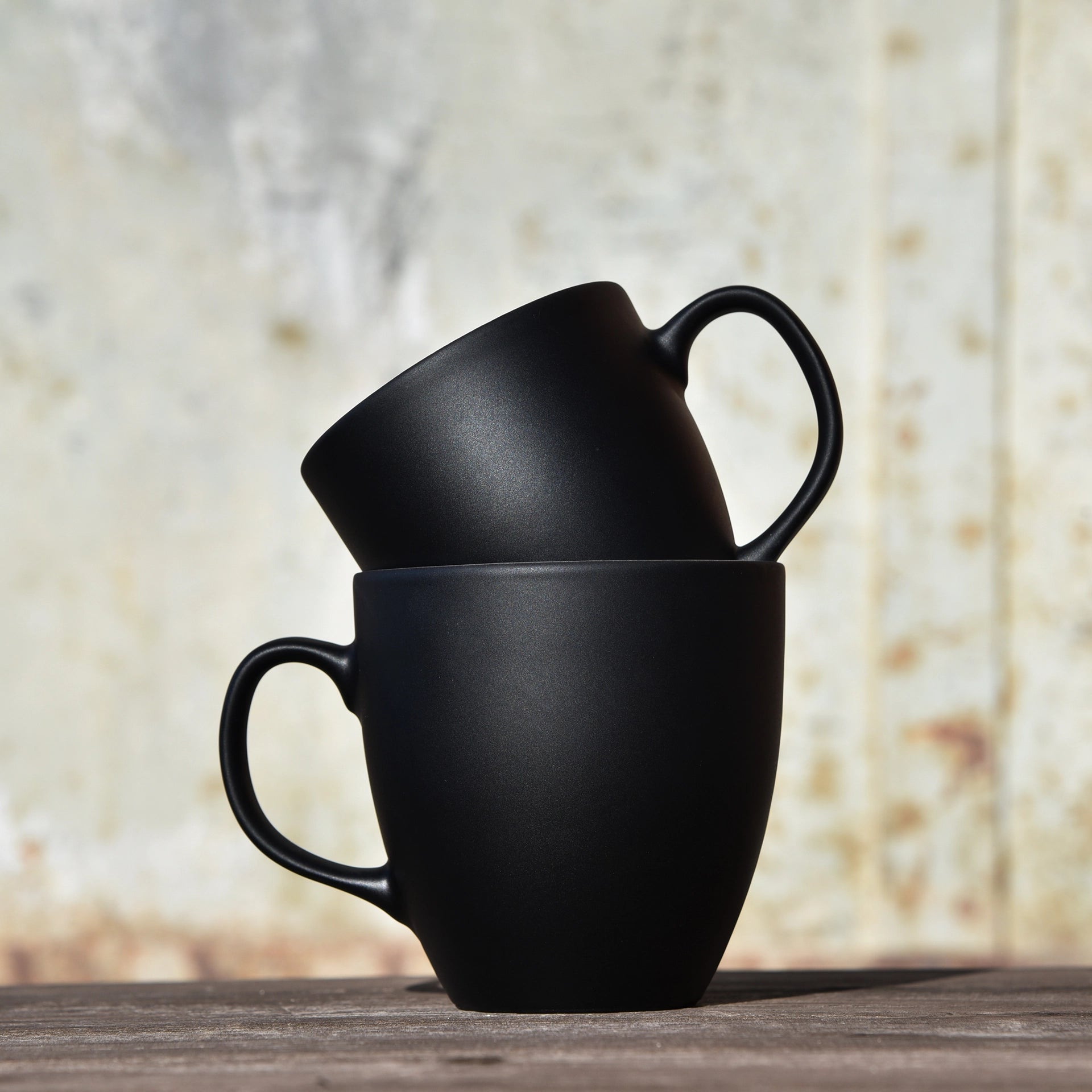 Jumbo Riesentasse in Schwarz aus Porzellan 600 ml