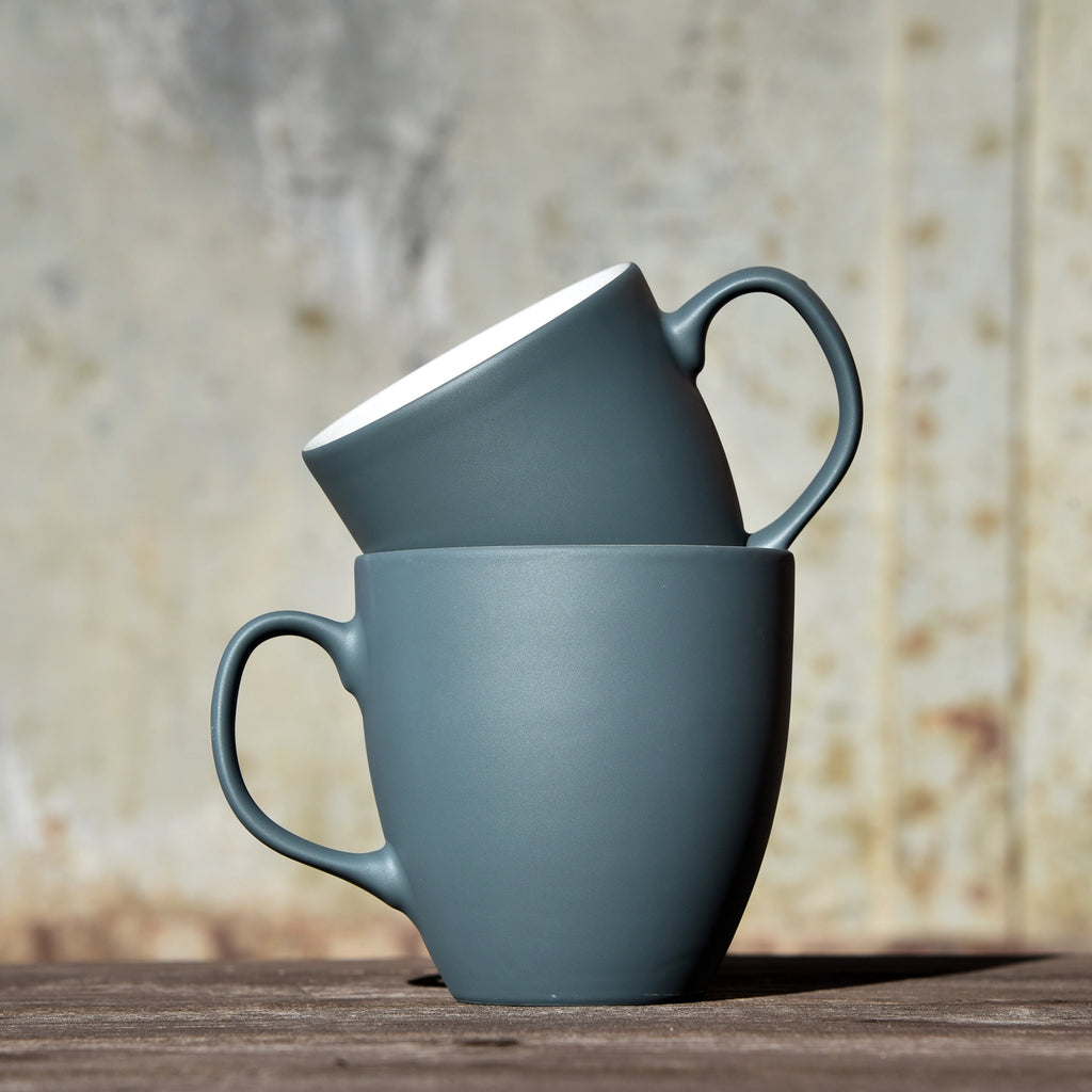 Riesen Tasse in Grau aus Porzellan 600 ml